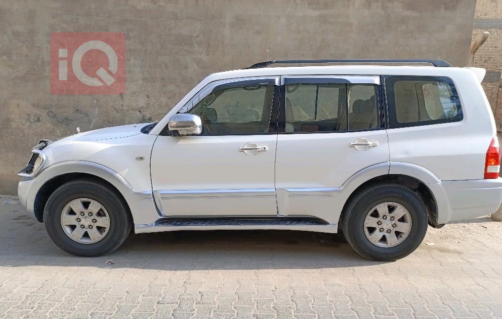 میتسوبیشی پاجیرۆ